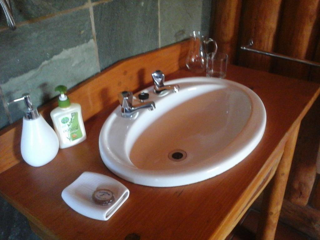 Greenfire Drakensberg Lodge Bonjaneni Cameră foto